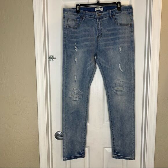 Blue Cult Denim Distressed Jeans Light Wash Size 36 - Picture 1 of 10